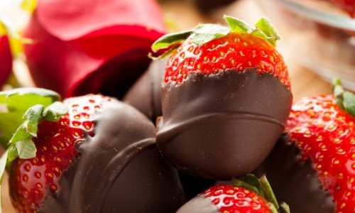 chocolate strawberries (1)