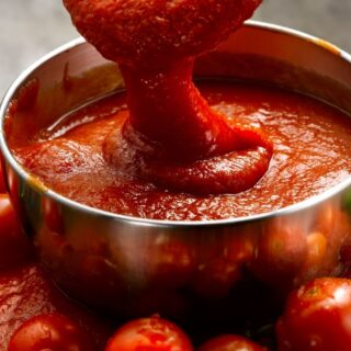 thicken tomato sauce