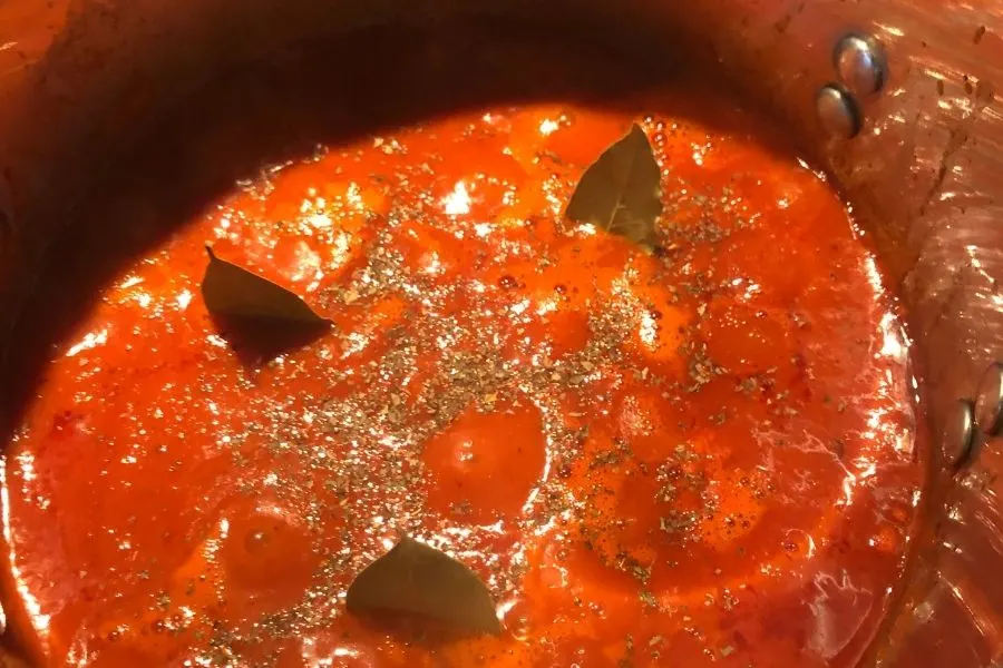 tomato sauce