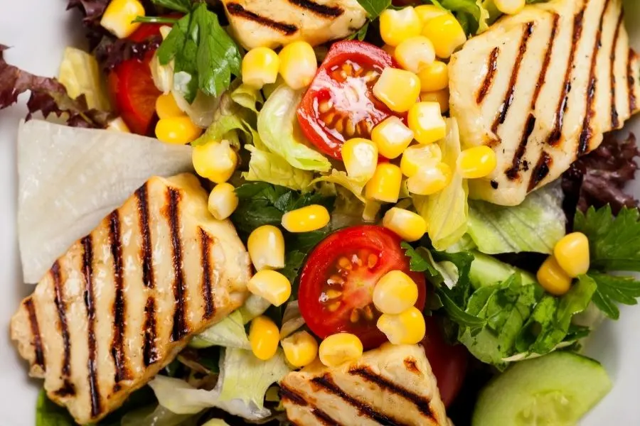 halloumi salad