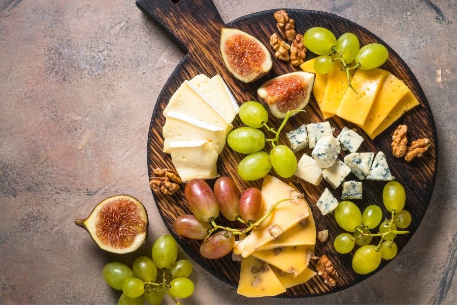figs and cheese