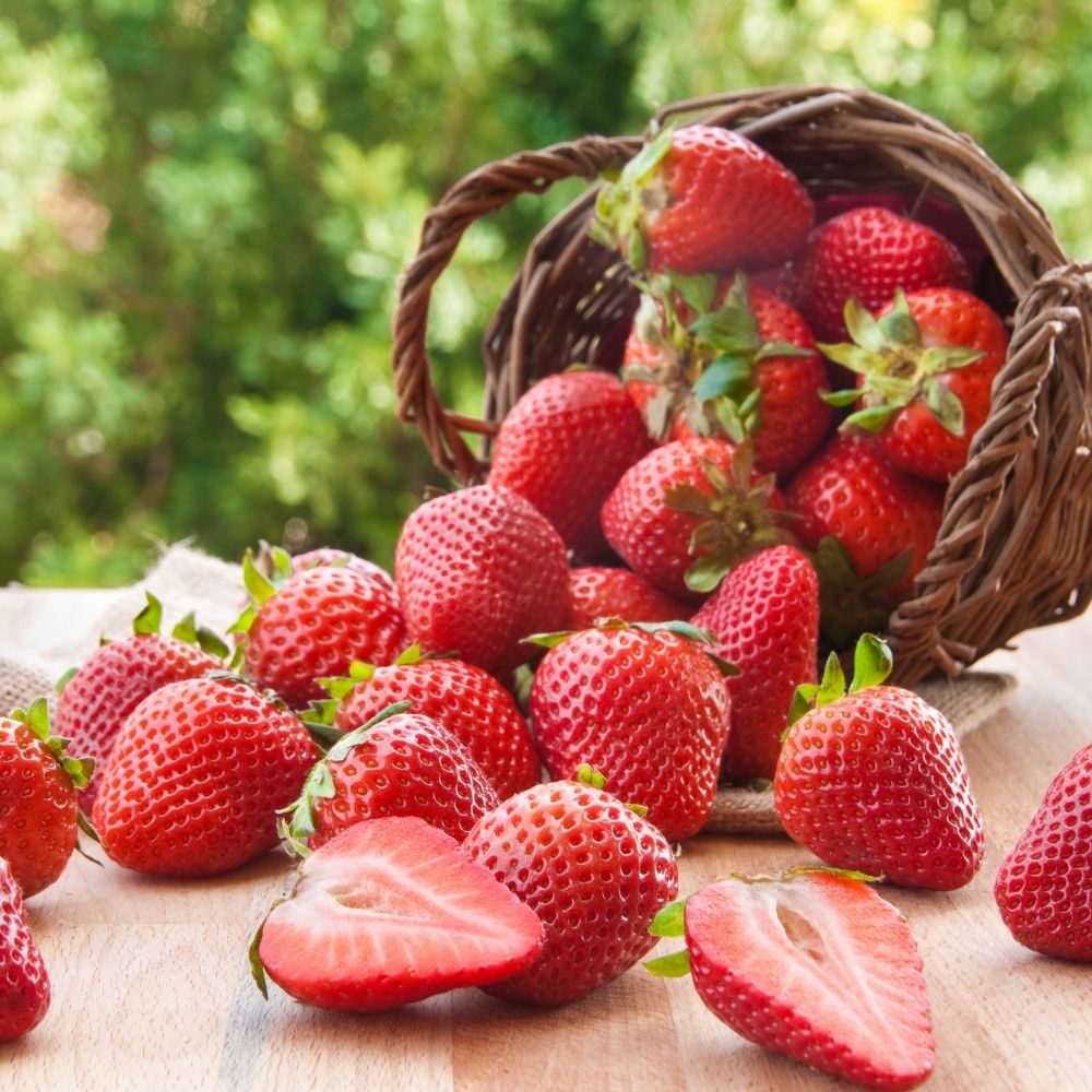 Strawberry Substitute - 6 Tasty & Fruity Ideas - Foodiosity