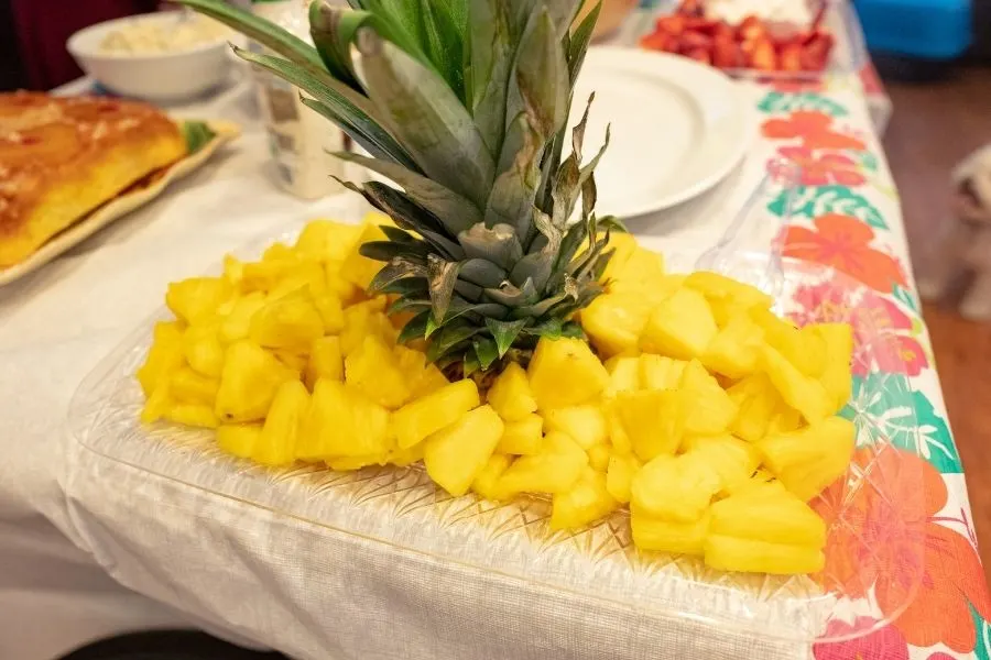 chopped pineapple