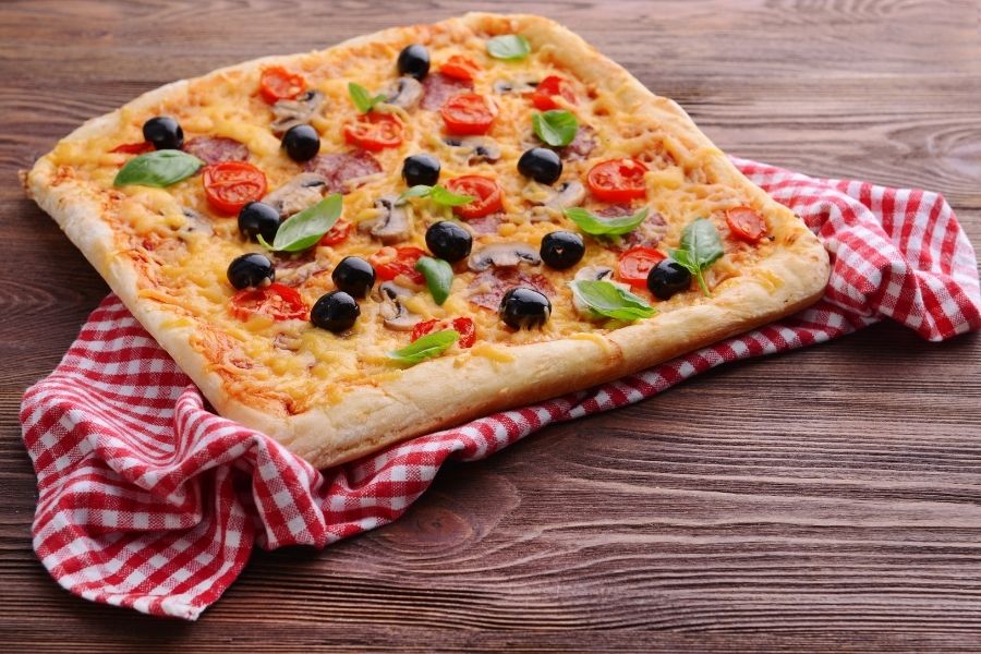 square pizza