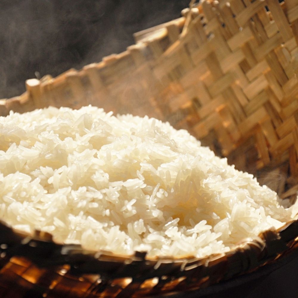 Why Is Sushi Rice Sticky ? Here's What's Happening Foodiosity