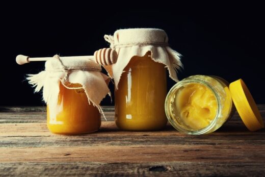 Why Is My Honey Solid 4 Reasons How To Turn It Back To Liquid Foodiosity