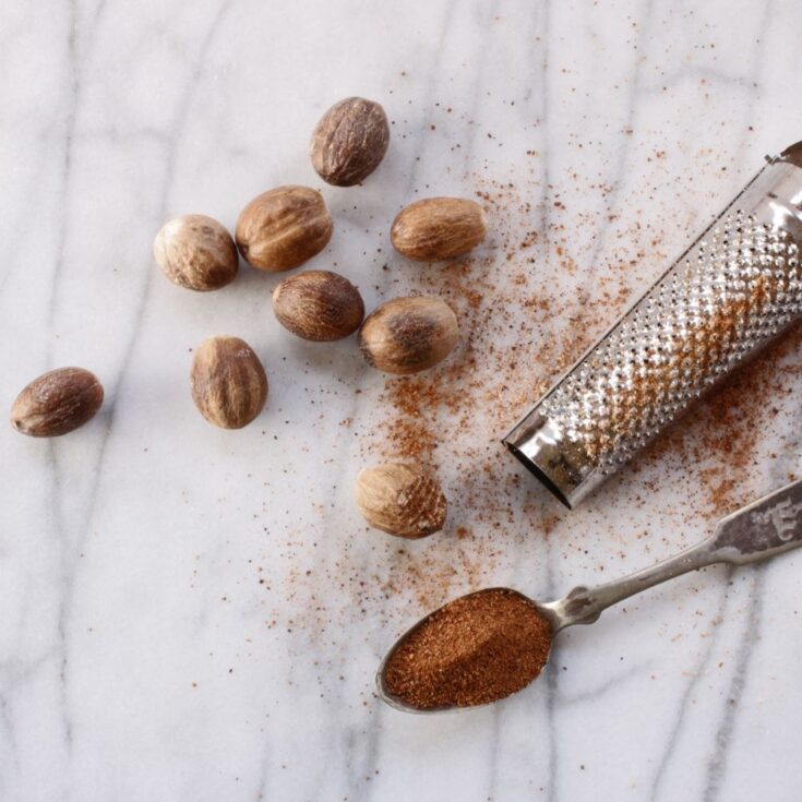 Nutmeg VS Mace 3 Differences & How They're Used Foodiosity
