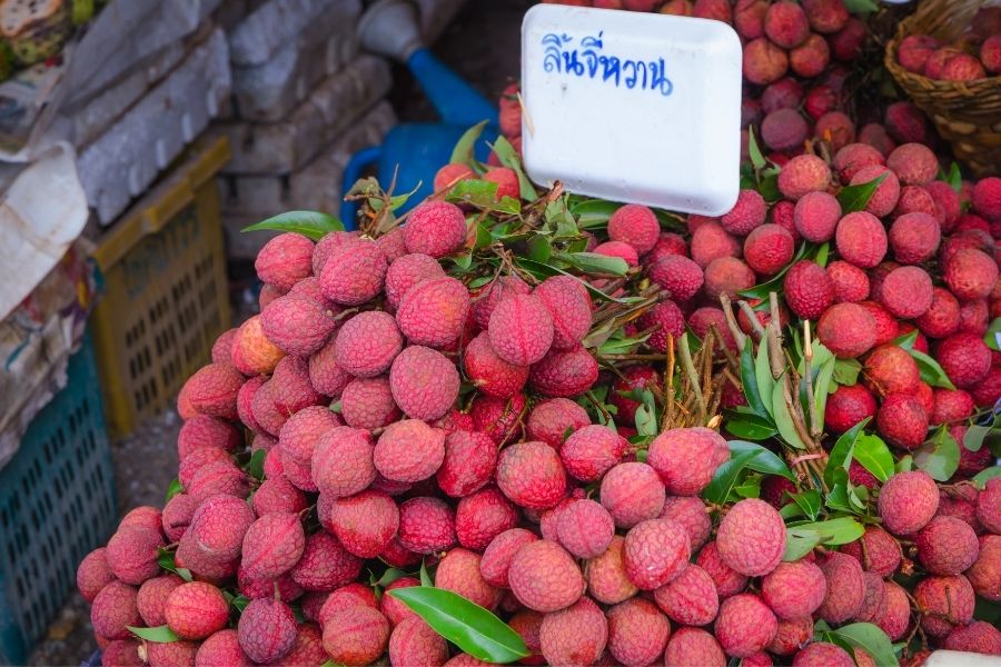 lychee market