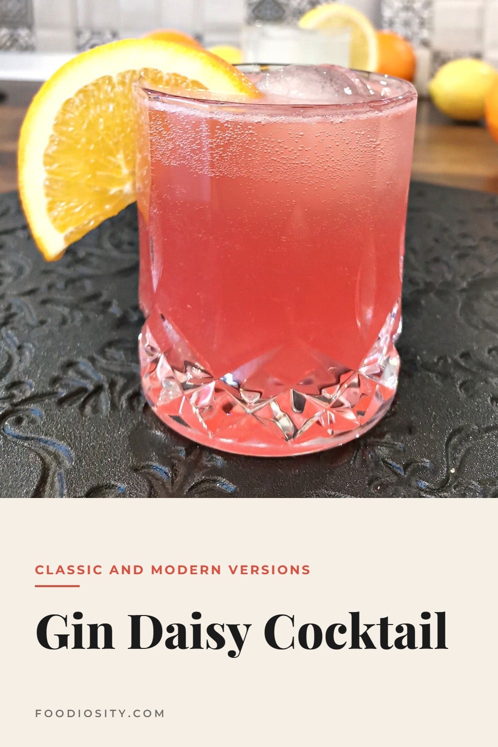 Gin Daisy Cocktail Recipe (Classic and Modern Versions)