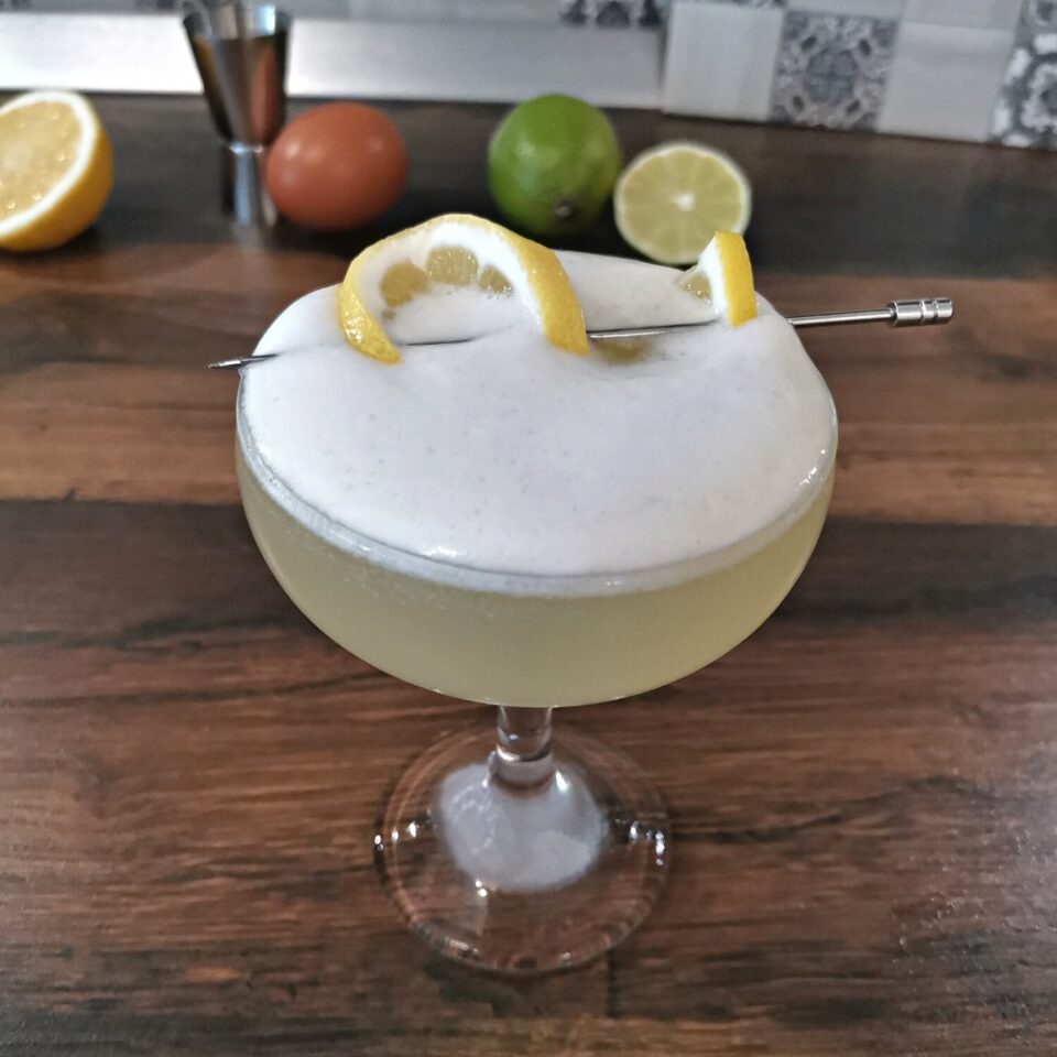 Tequila Sour Cocktail Recipe - Foodiosity
