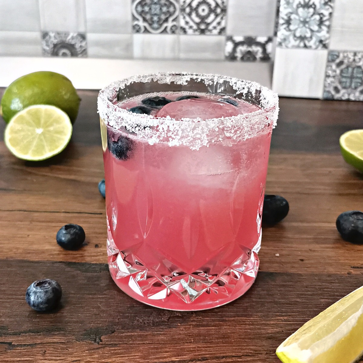 Blueberry Margarita Cocktail Recipe Foodiosity 