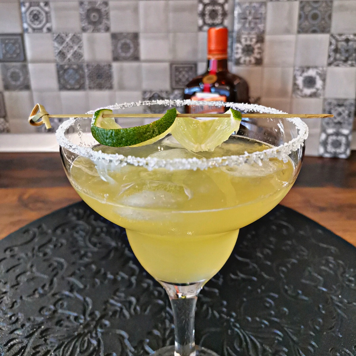 Golden Margarita Cocktail Recipe Foodiosity