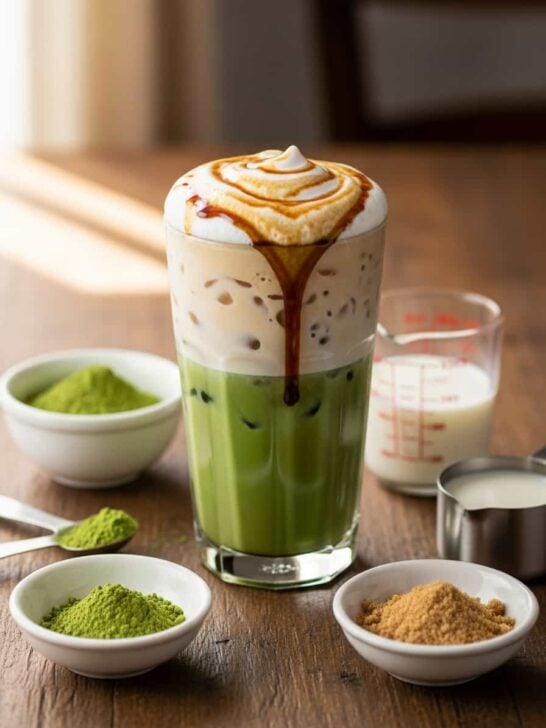 10 Cozy Fall Matcha Drinks to Warm Your Autumn Days - Foodiosity
