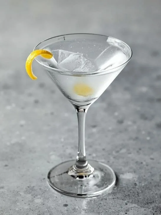 Classic Dry Gin Martini (The Original)
