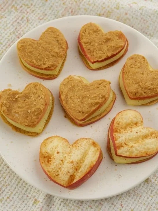 Healthy Valentine Treats for Kids: Apple Sandwich Hearts