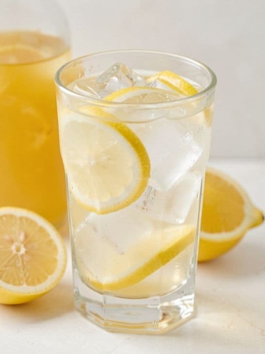 Lemon Honey Tonic Mocktail