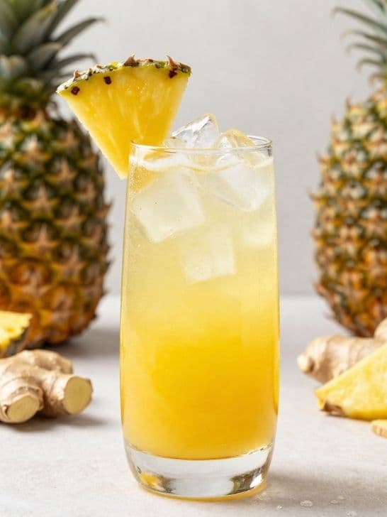 Pineapple Ginger Fizz