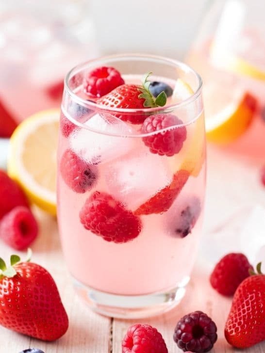 Strawberry Lemon Spring Fizz